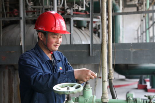 优秀员工——王永亨02级